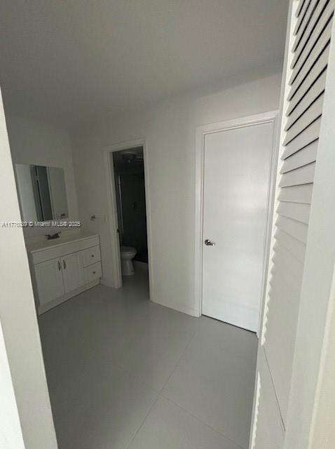 Small Image of 401 SOUTH EAST GOLDEN ISLES DR #712, Hallandale Beach Number 89