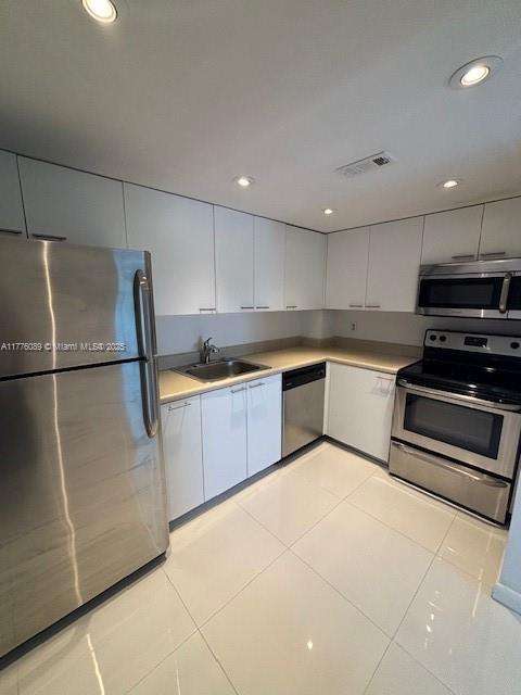 Small Image of 401 SOUTH EAST GOLDEN ISLES DR #712, Hallandale Beach Number 9