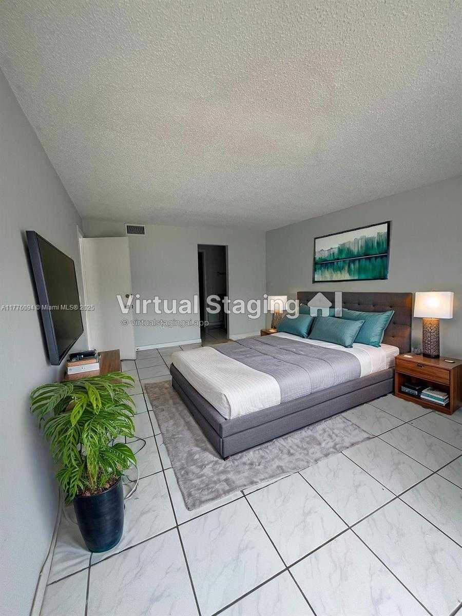 Small Image of 9124 COLLINS AVE #304, Surfside Number 21