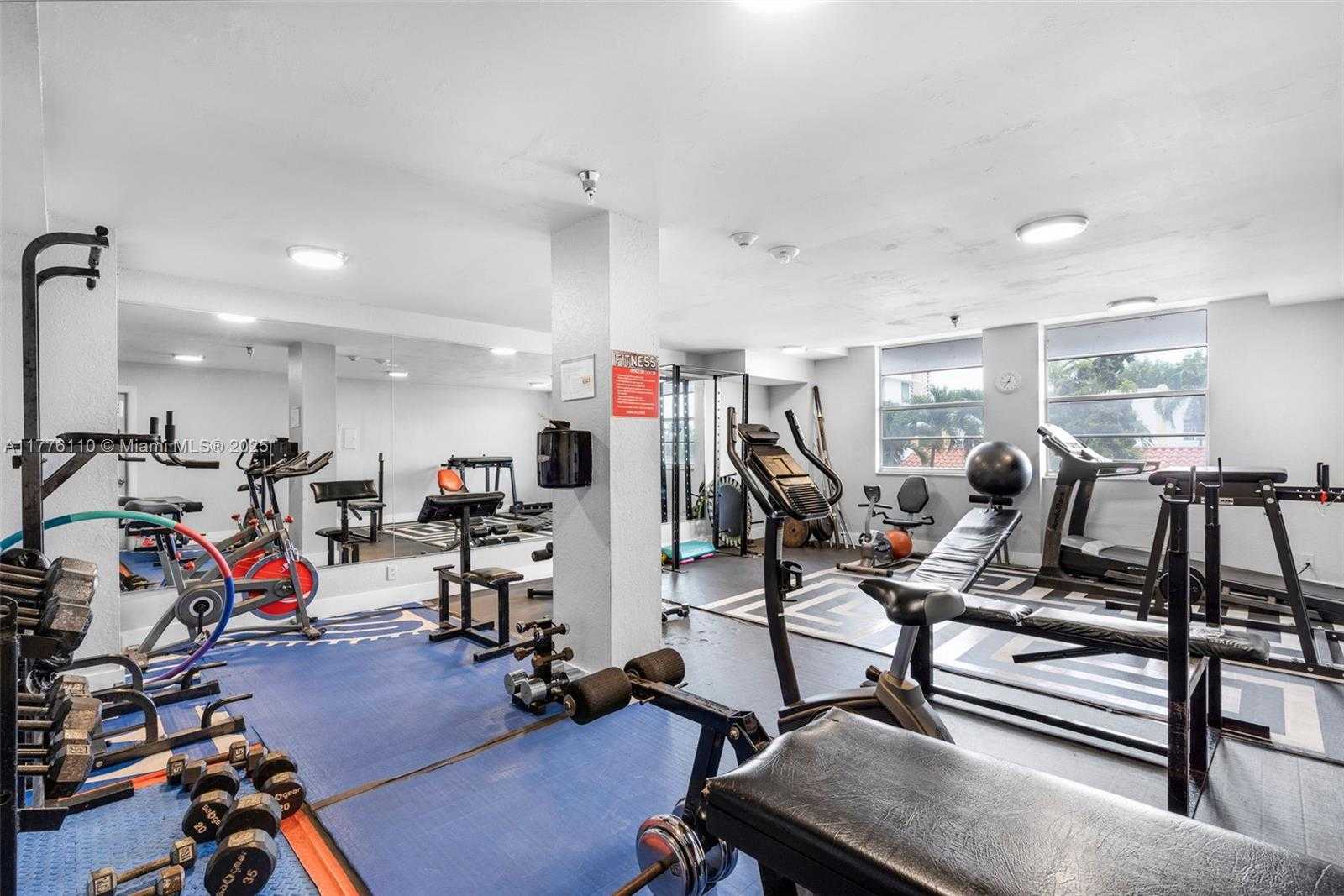 Small Image of 2829 INDIAN CREEK DR #606, Miami Beach Number 16