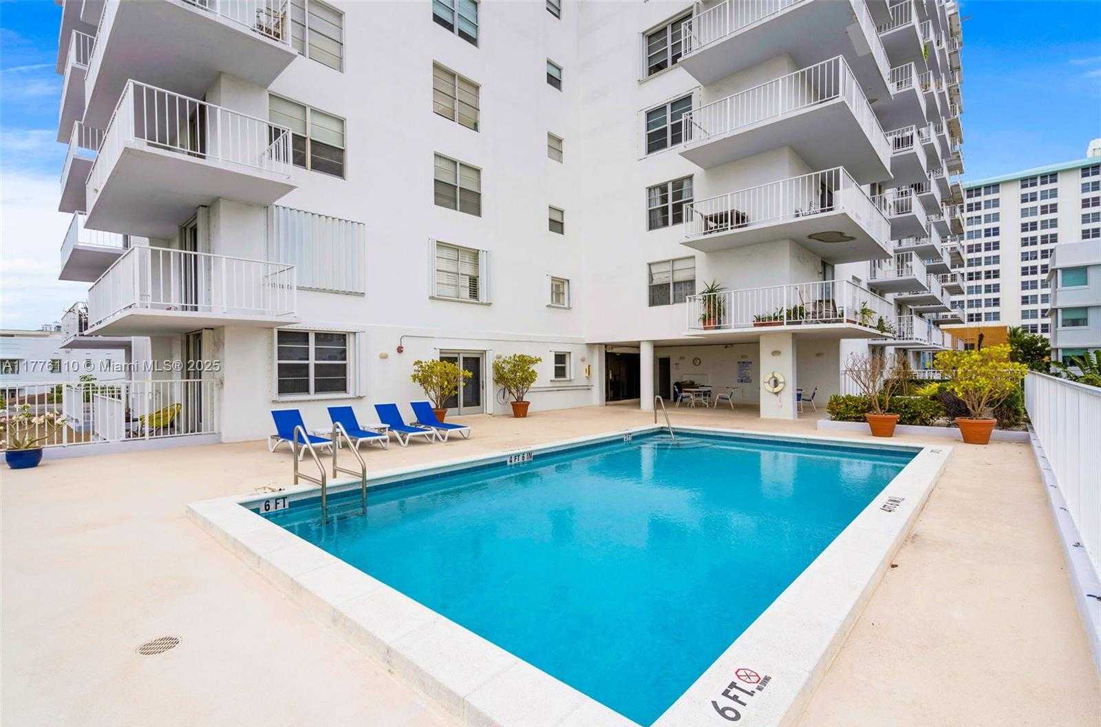 Small Image of 2829 INDIAN CREEK DR #606, Miami Beach Number 17