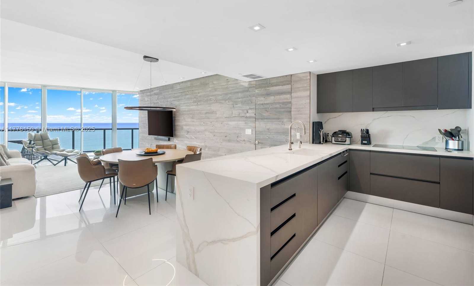 Small Image of 17001 EAST COLLINS AVE #1805, Sunny Isles Beach Number 10