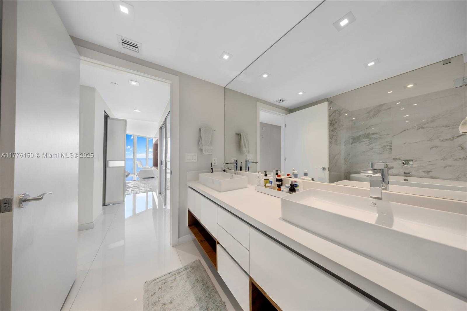 Small Image of 17001 EAST COLLINS AVE #1805, Sunny Isles Beach Number 22