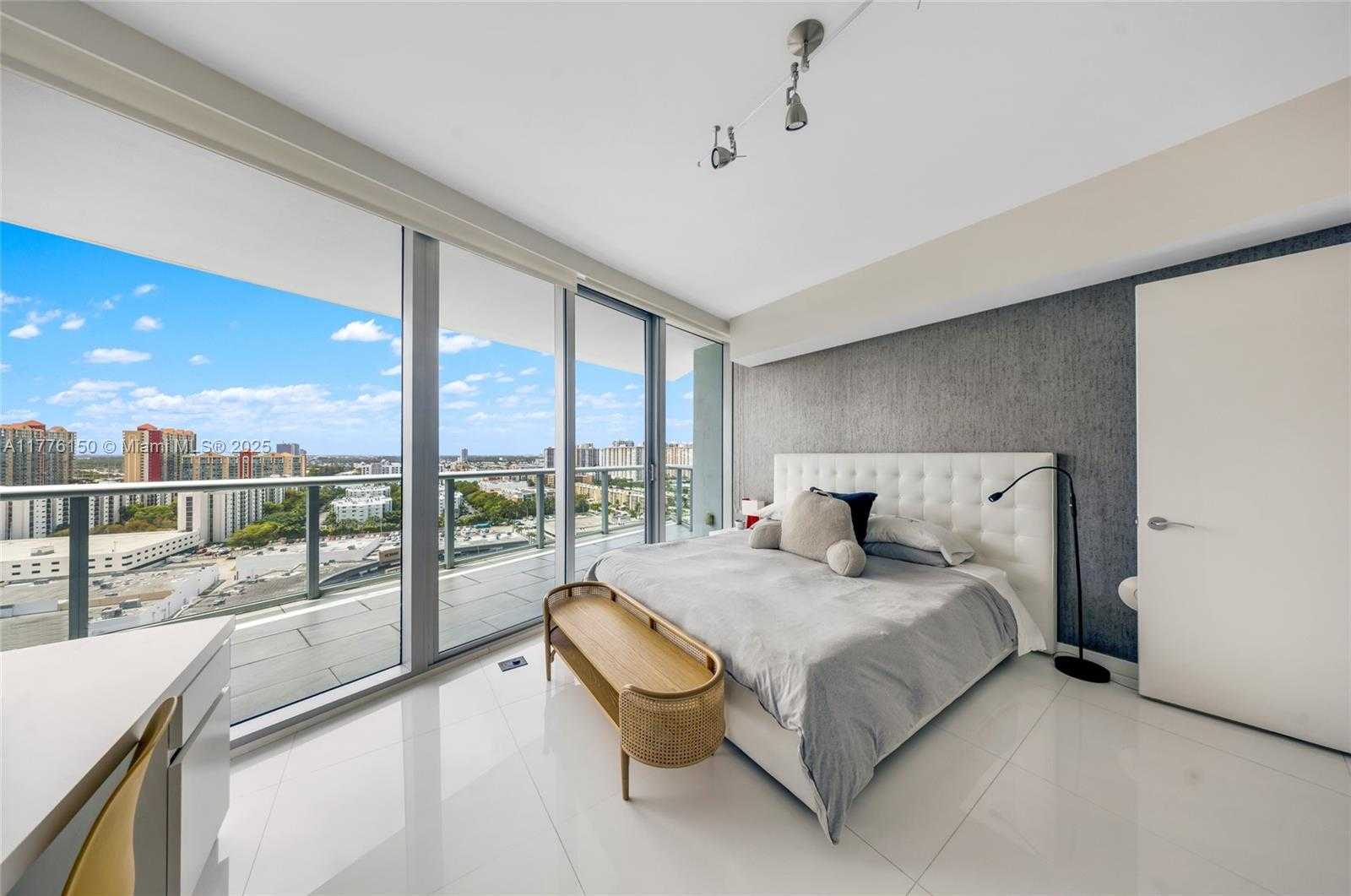 Small Image of 17001 EAST COLLINS AVE #1805, Sunny Isles Beach Number 26