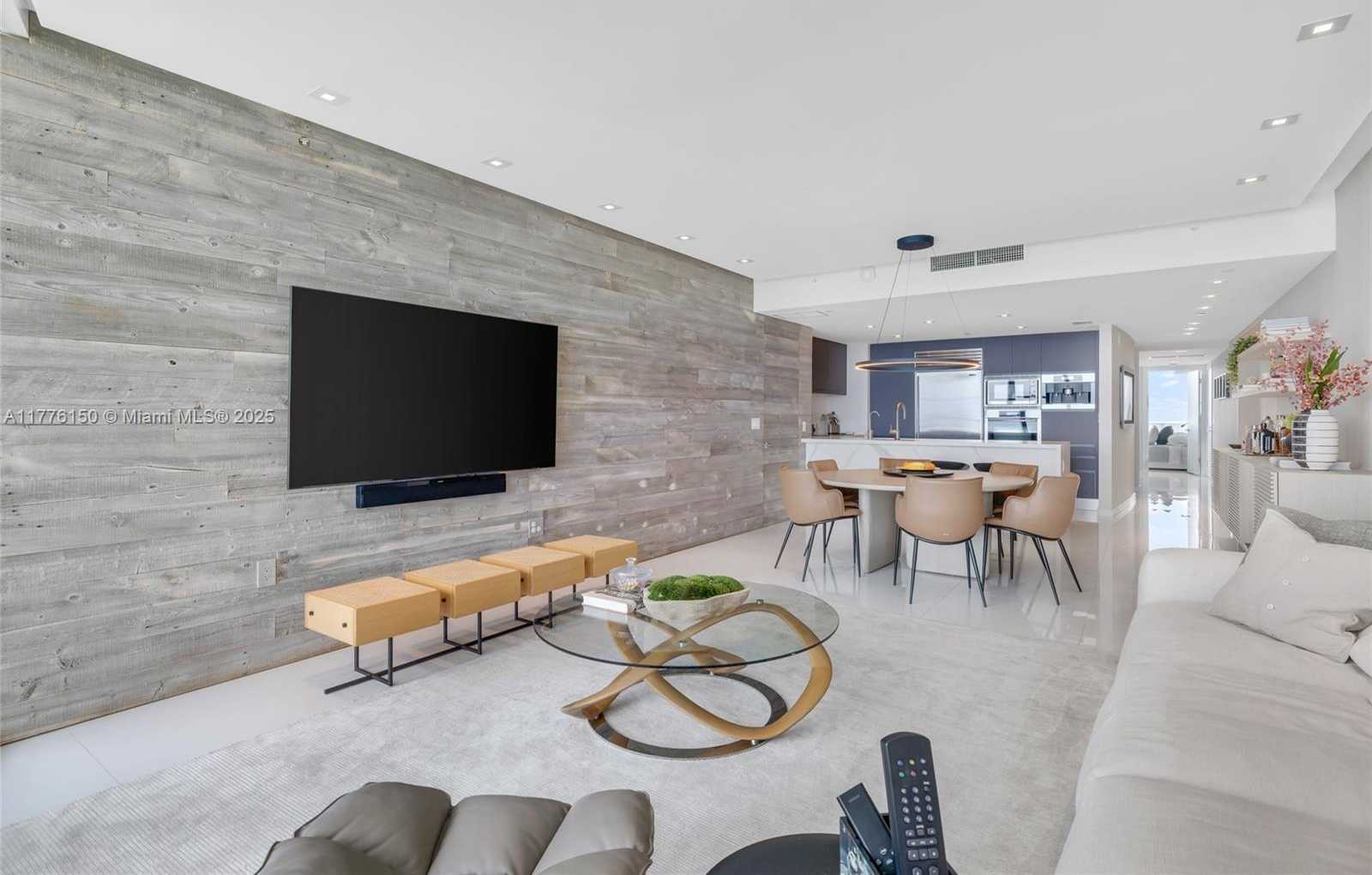 Small Image of 17001 EAST COLLINS AVE #1805, Sunny Isles Beach Number 4