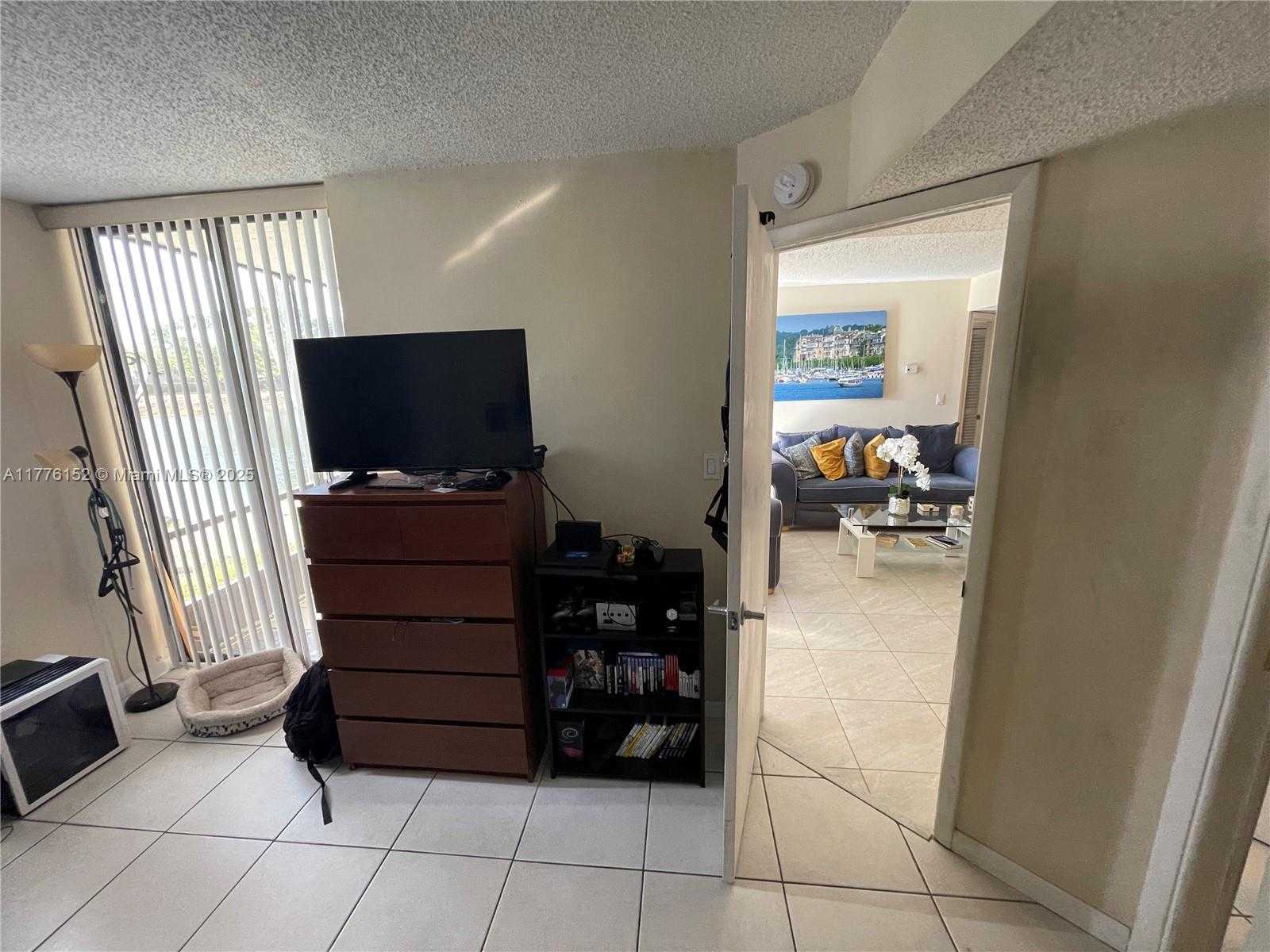Small Image of 8335 SW 152nd Ave, Miami, FL 33193, USA Number 25
