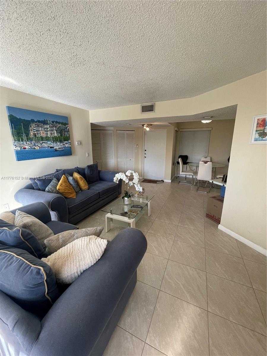 Small Image of 8335 SW 152nd Ave, Miami, FL 33193, USA Number 8