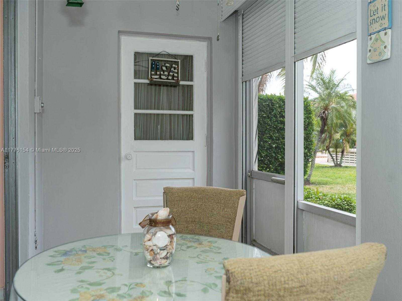 Small Image of 250 NORTH EAST 20TH ST #1290, Boca Raton Number 17