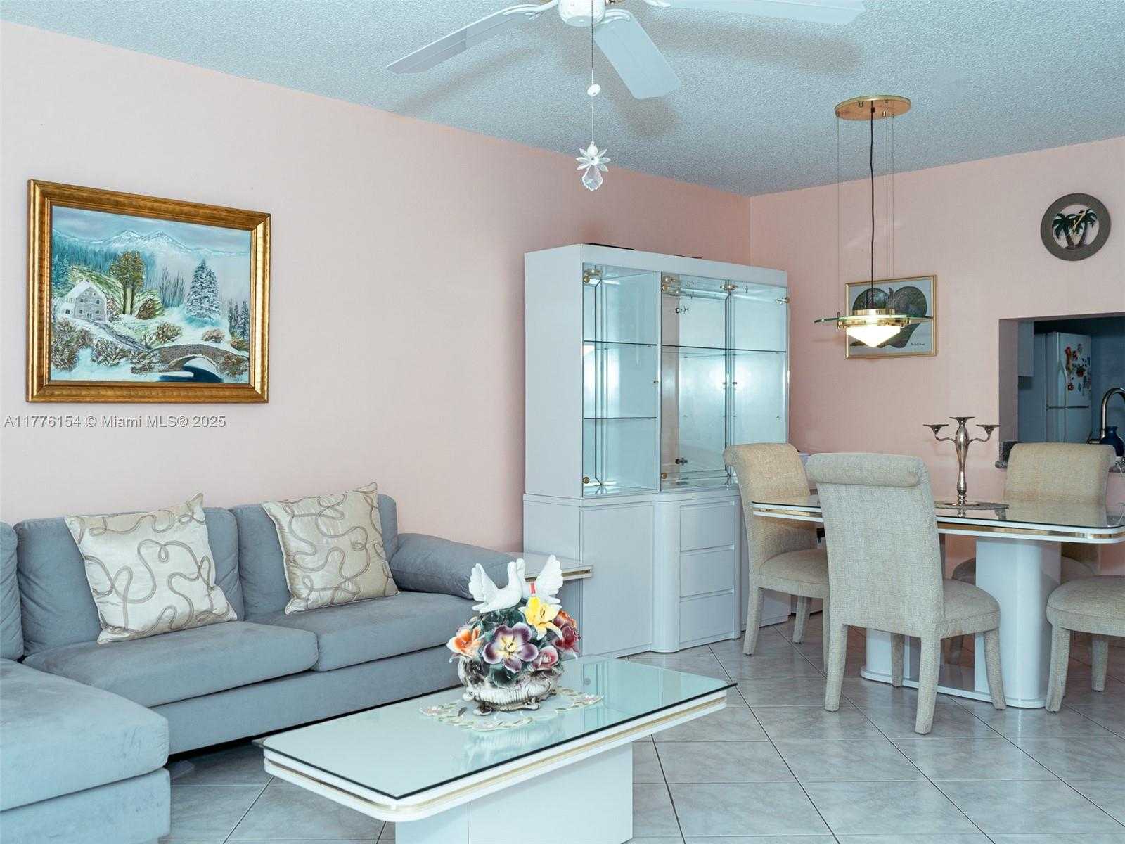 Small Image of 250 NORTH EAST 20TH ST #1290, Boca Raton Number 2