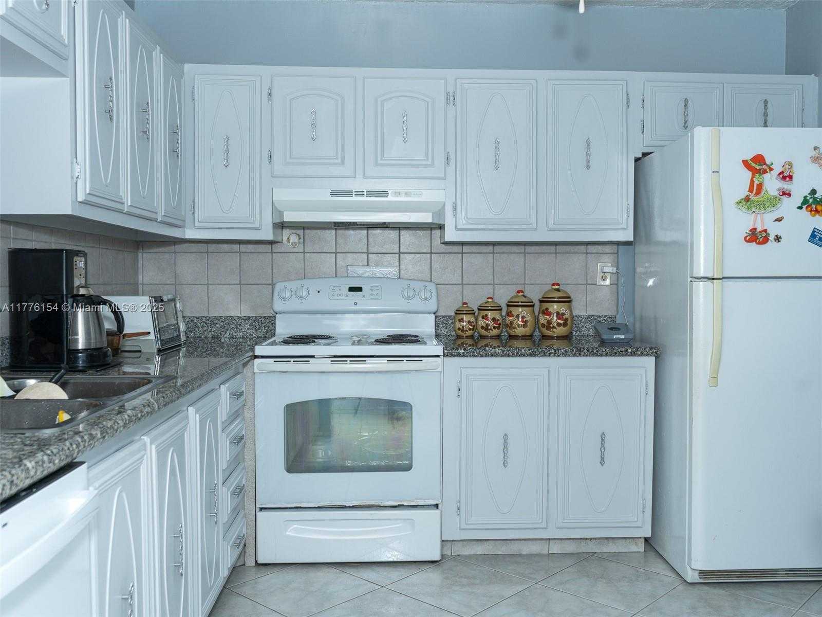 Small Image of 250 NORTH EAST 20TH ST #1290, Boca Raton Number 7