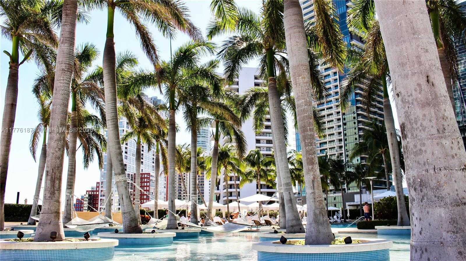 Small Image of 1425 BRICKELL AVE #47A, Miami Number 49