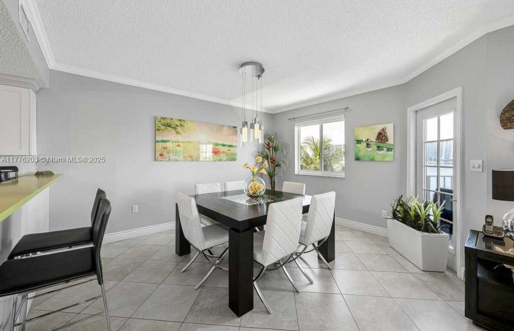 Small Image of 18260 #508, Sunny Isles Beach Number 20