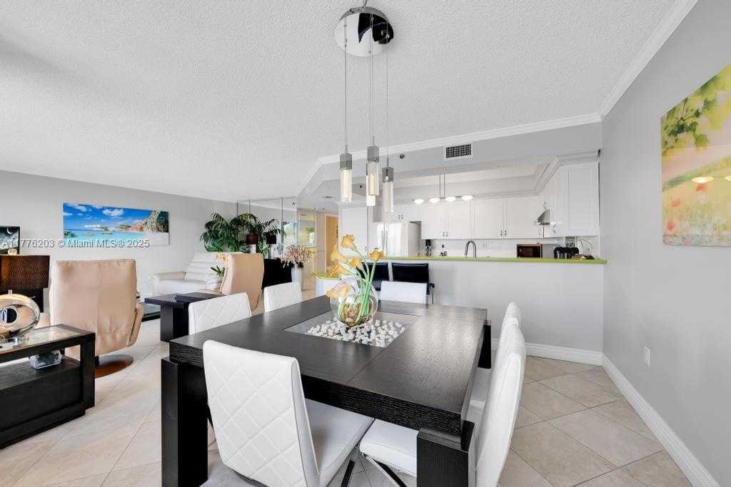 Small Image of 18260 #508, Sunny Isles Beach Number 21