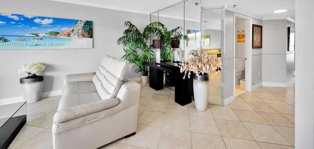 Small Image of 18260 #508, Sunny Isles Beach Number 28