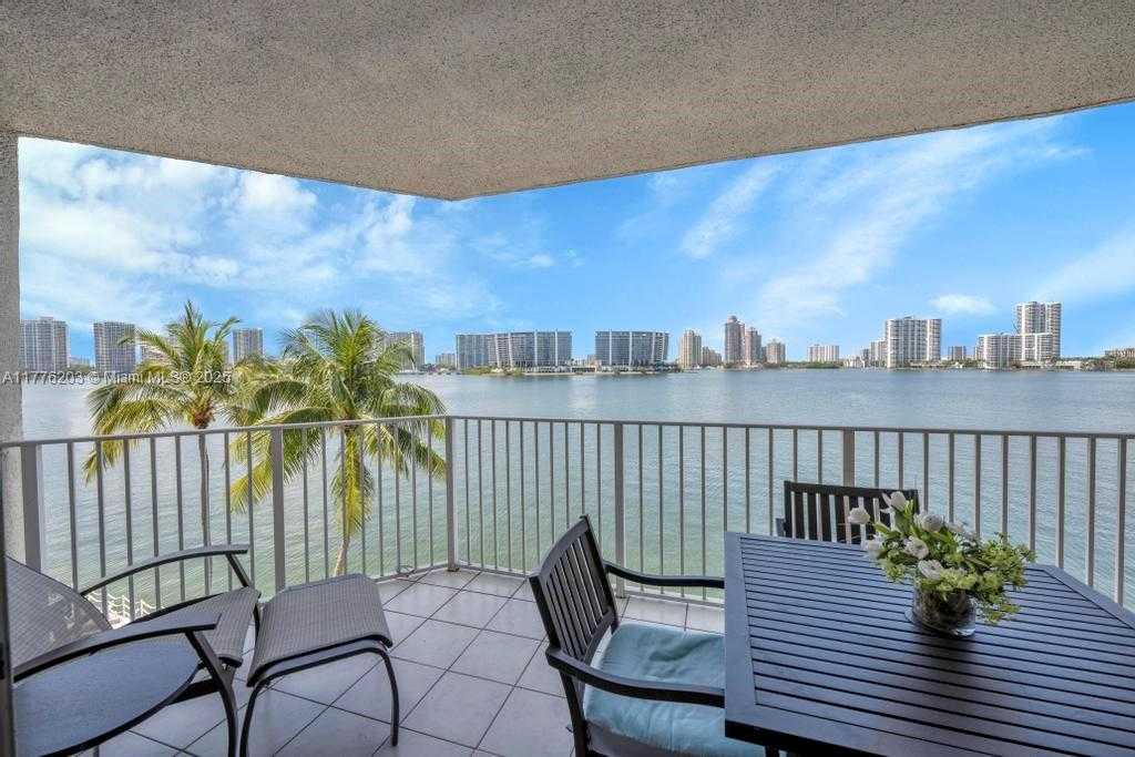 Small Image of 18260 #508, Sunny Isles Beach Number 29