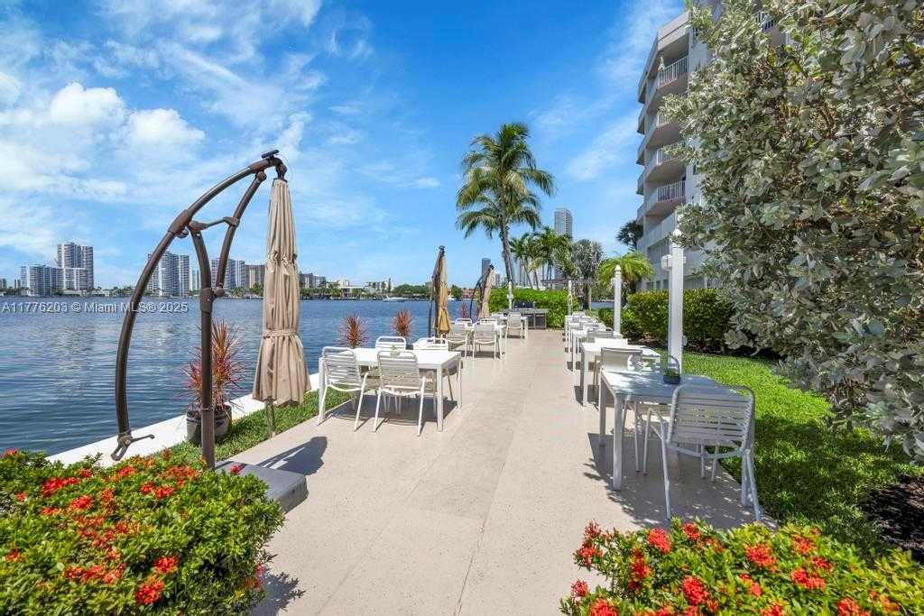 Small Image of 18260 #508, Sunny Isles Beach Number 37