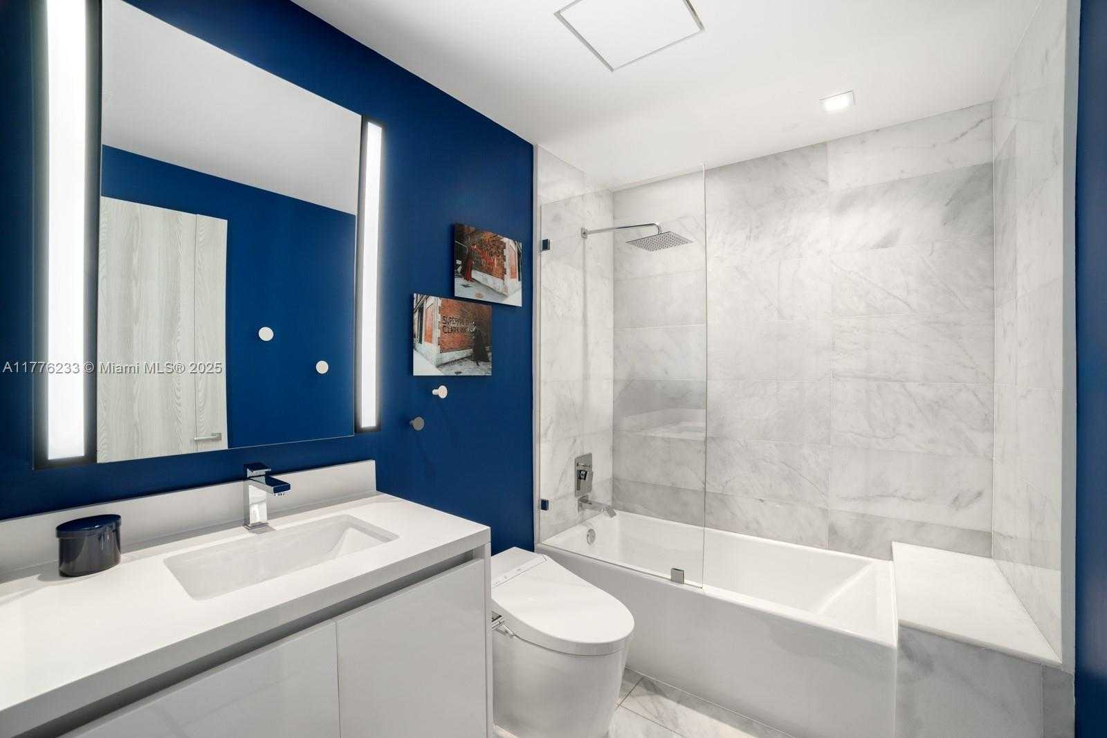 Small Image of 1 COLLINS AVE #401, Miami Beach Number 23