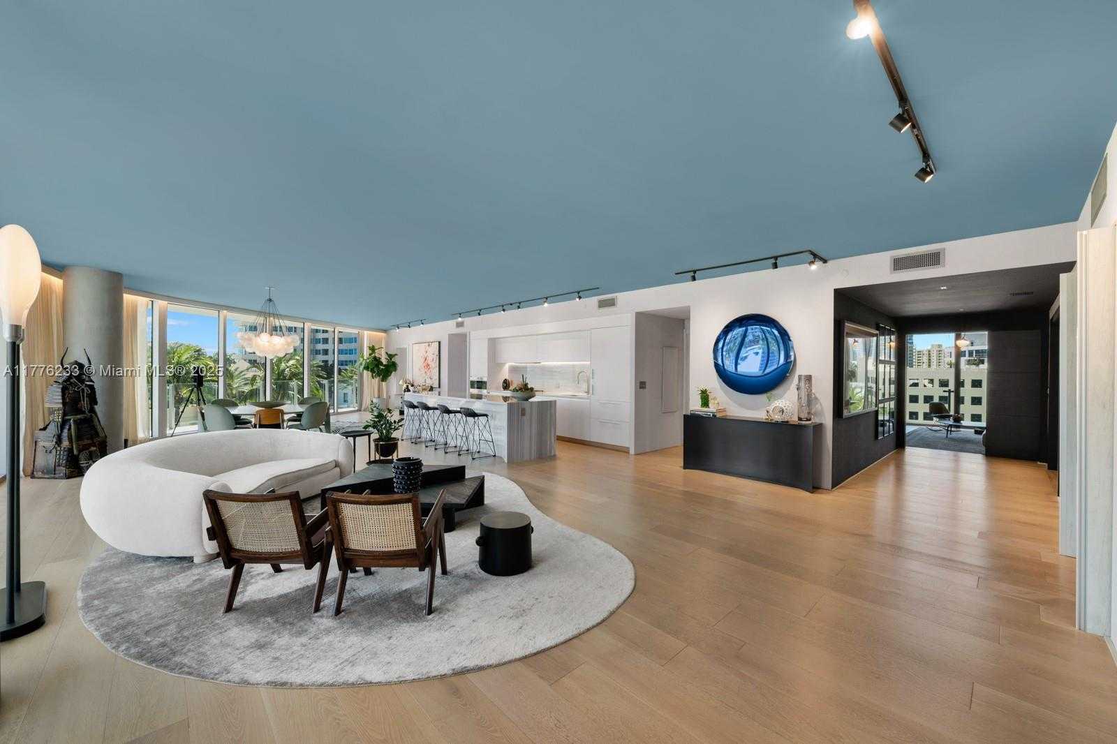 Small Image of 1 COLLINS AVE #401, Miami Beach Number 8