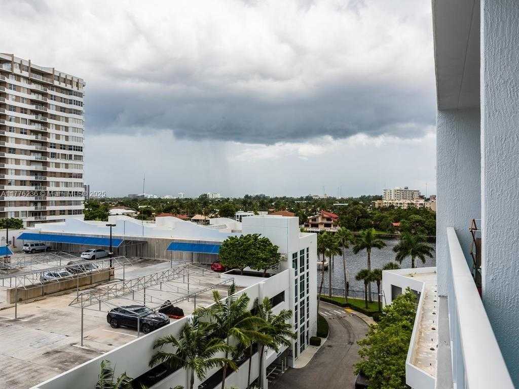 Small Image of 1945 SOUTH OCEAN DR #604, Hallandale Beach Number 14