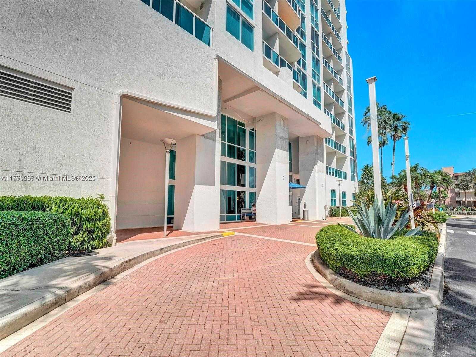 Small Image of 1945 SOUTH OCEAN DR #604, Hallandale Beach Number 27