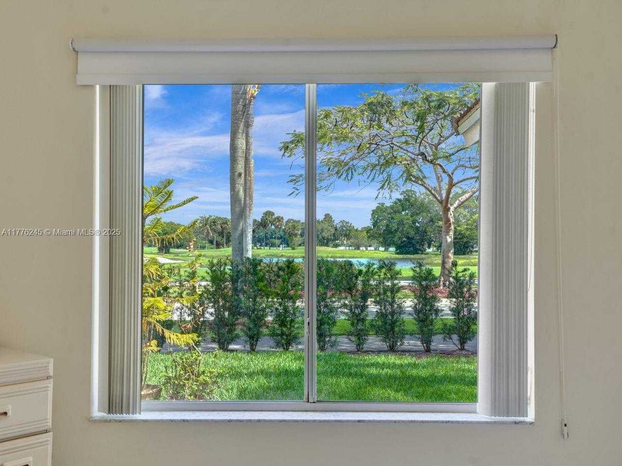 Small Image of 15831 SOUTH WEST 10TH ST, Pembroke Pines Number 10