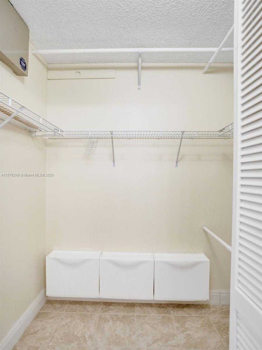 Small Image of 15831 SOUTH WEST 10TH ST, Pembroke Pines Number 13