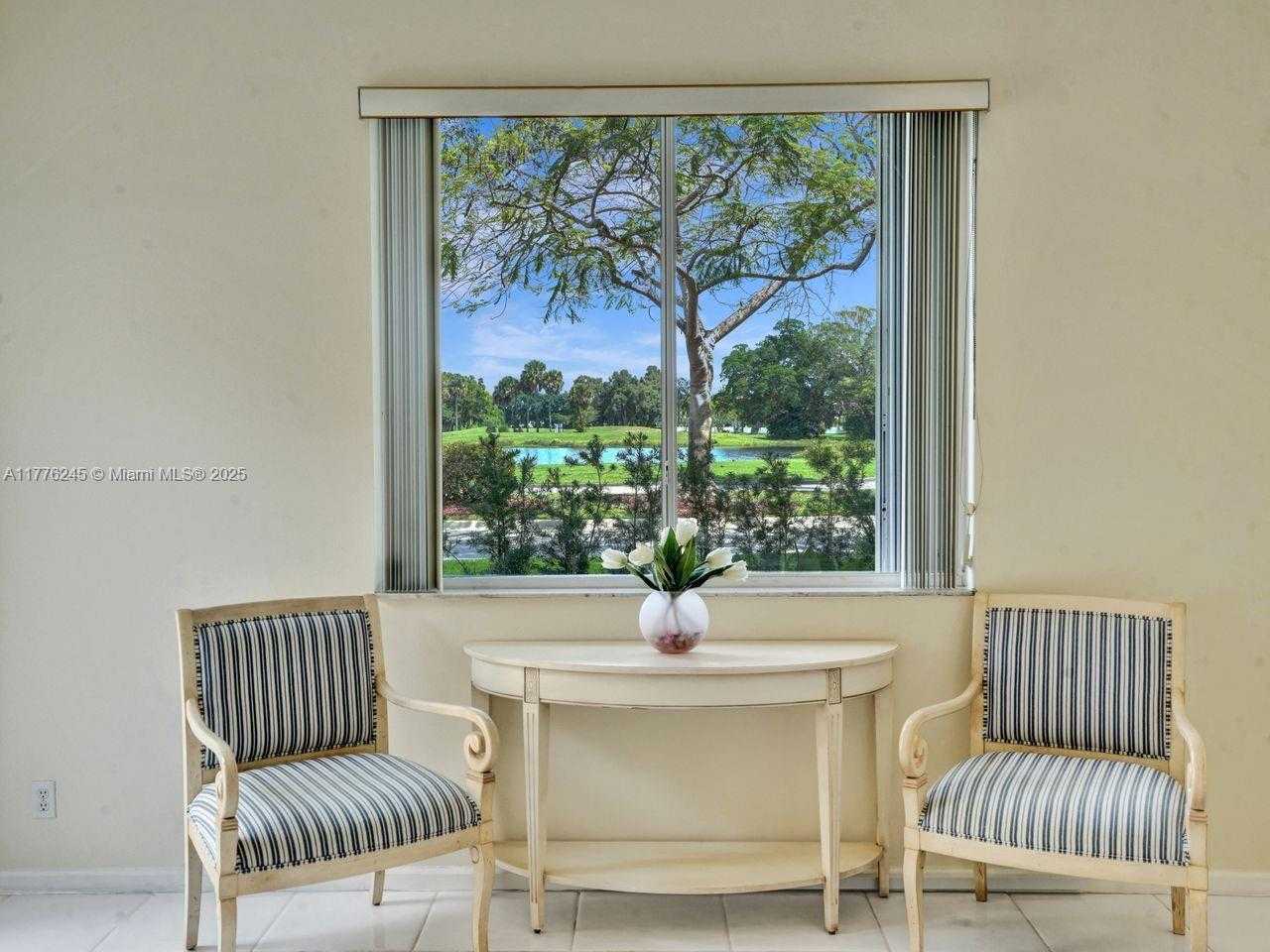 Small Image of 15831 SOUTH WEST 10TH ST, Pembroke Pines Number 7