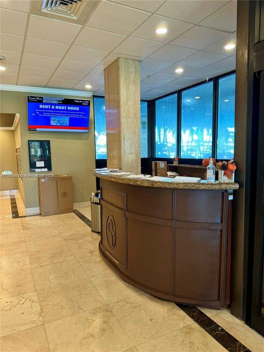 Small Image of 400 KINGS POINT DR #609, Sunny Isles Beach Number 27