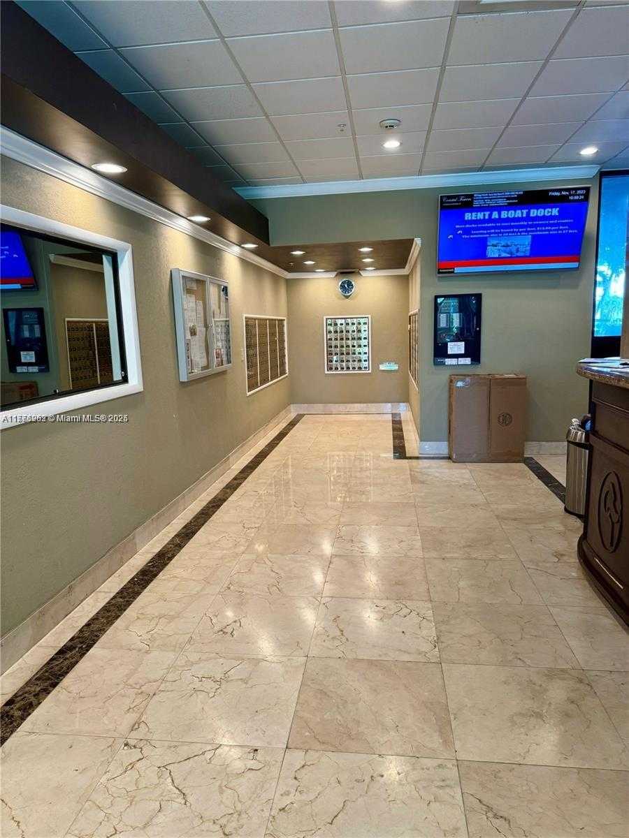 Small Image of 400 KINGS POINT DR #609, Sunny Isles Beach Number 28