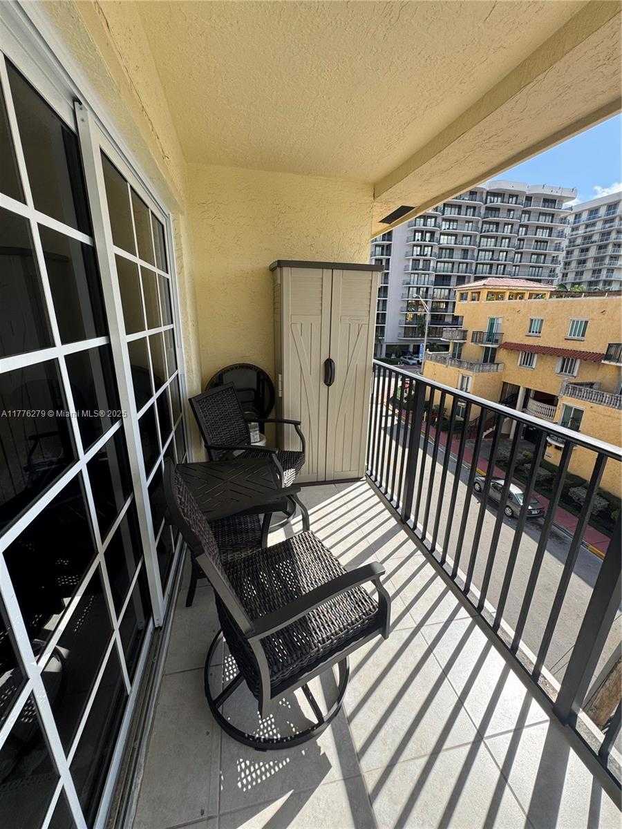 Small Image of 8900 COLLINS AVE #401, Surfside Number 17