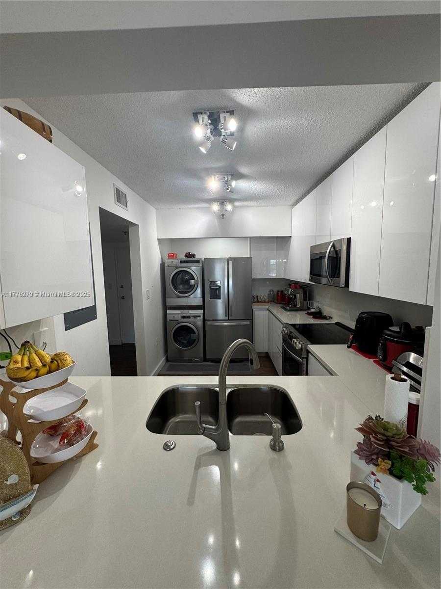 Small Image of 8900 COLLINS AVE #401, Surfside Number 21