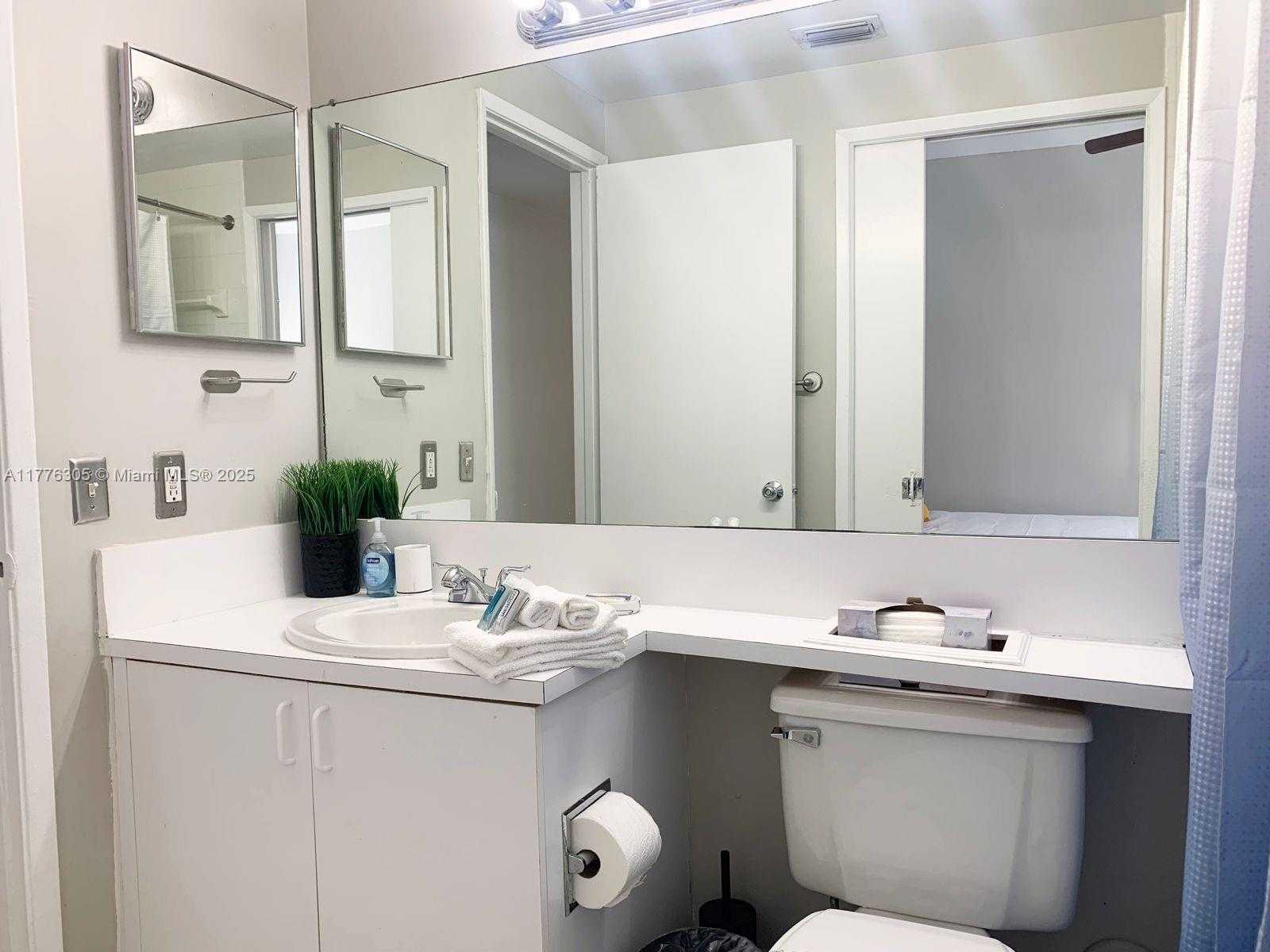 Small Image of 19501 EAST COUNTRY CLUB DR #9102, Aventura Number 12