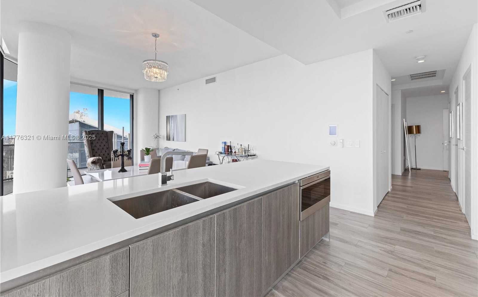 Small Image of 801 SOUTH MIAMI AVE #5209, Miami Number 18