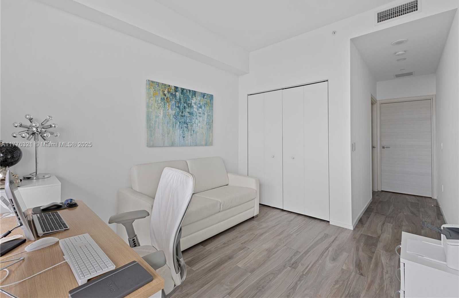 Small Image of 801 SOUTH MIAMI AVE #5209, Miami Number 22