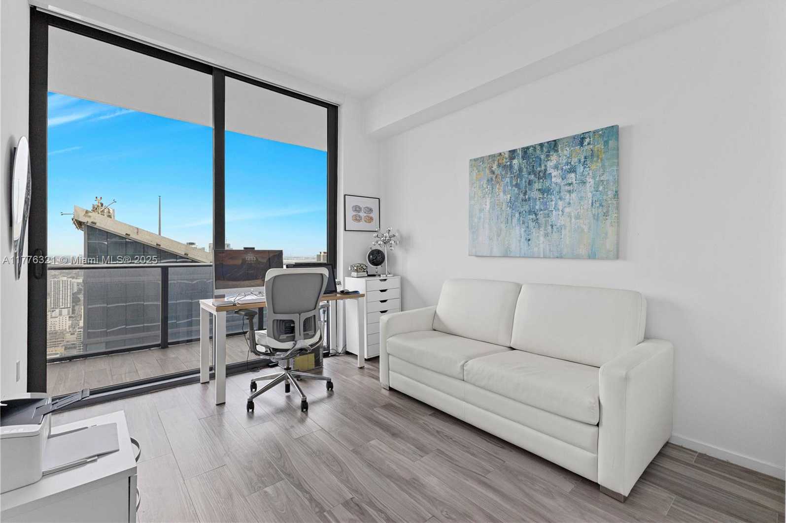 Small Image of 801 SOUTH MIAMI AVE #5209, Miami Number 26