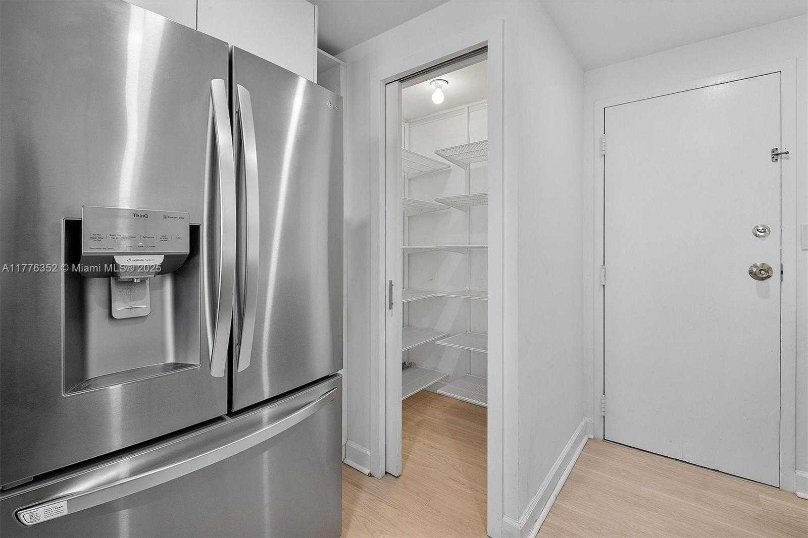 Small Image of 700 BILTMORE WAY #402, Coral Gables Number 10