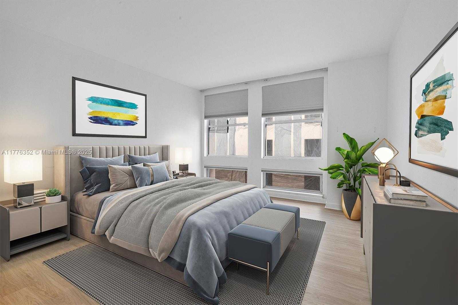 Small Image of 700 BILTMORE WAY #402, Coral Gables Number 3