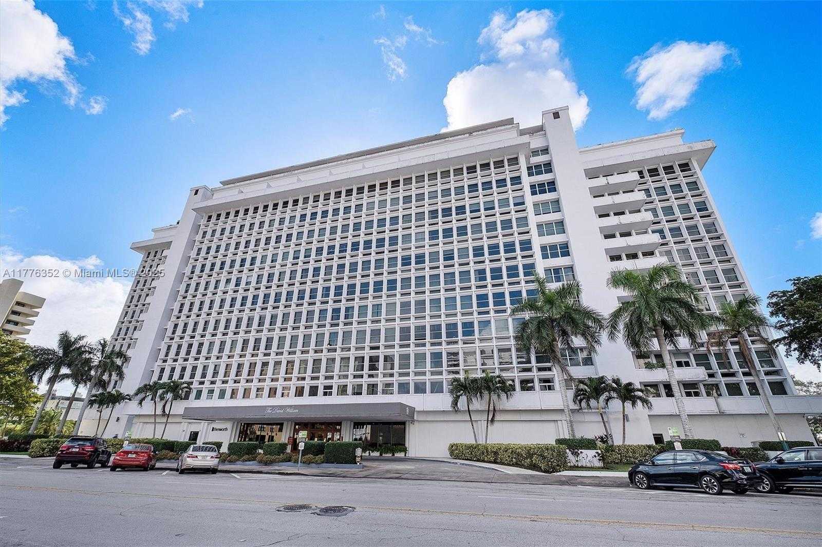 Small Image of 700 BILTMORE WAY #402, Coral Gables Number 4