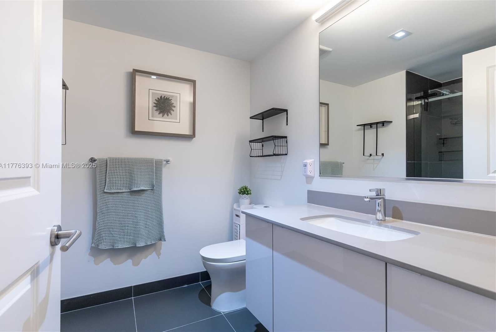Small Image of 1600 NORTH EAST 1ST AVE #2615, Miami Number 24