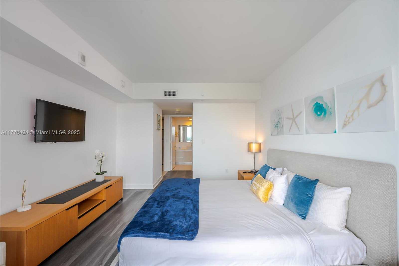 Small Image of 2602 EAST HALLANDALE BEACH BLVD #R1007, Hallandale Beach Number 13