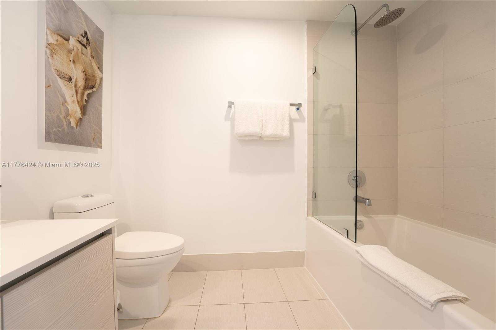 Small Image of 2602 EAST HALLANDALE BEACH BLVD #R1007, Hallandale Beach Number 15