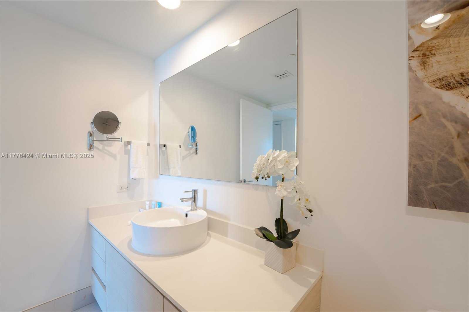 Small Image of 2602 EAST HALLANDALE BEACH BLVD #R1007, Hallandale Beach Number 16