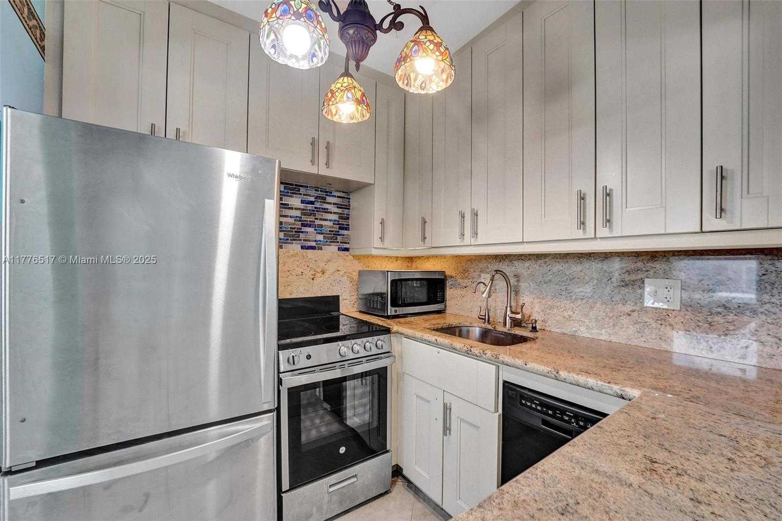 Small Image of 1801 SOUTH SURF RD #2A, Hollywood Number 12