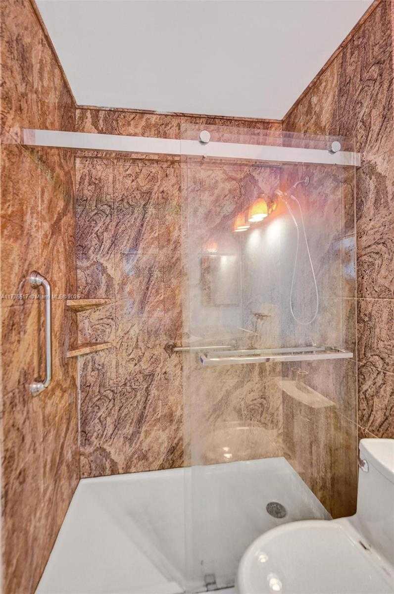 Small Image of 1801 SOUTH SURF RD #2A, Hollywood Number 20