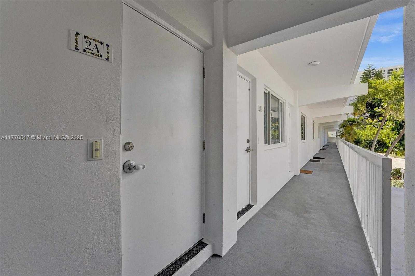 Small Image of 1801 SOUTH SURF RD #2A, Hollywood Number 30