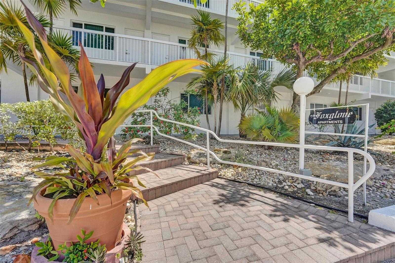 Small Image of 1801 SOUTH SURF RD #2A, Hollywood Number 36