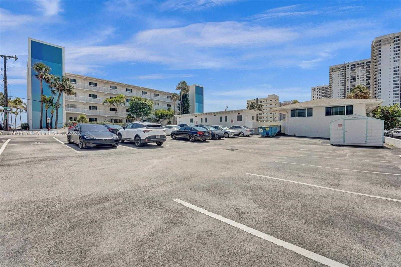 Small Image of 1801 SOUTH SURF RD #2A, Hollywood Number 40