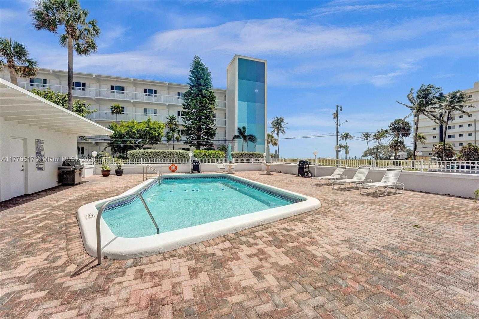 Small Image of 1801 SOUTH SURF RD #2A, Hollywood Number 42