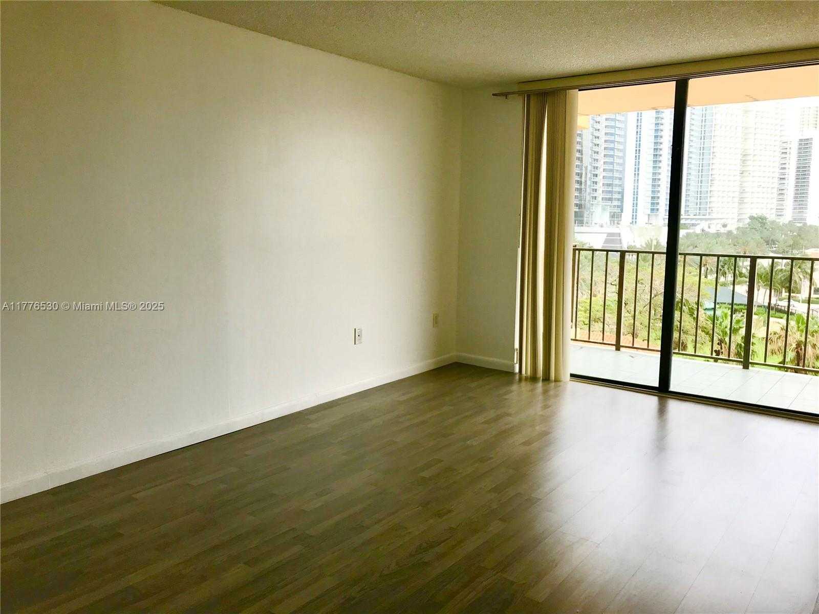 Small Image of 210 174TH ST #702, Sunny Isles Beach Number 24