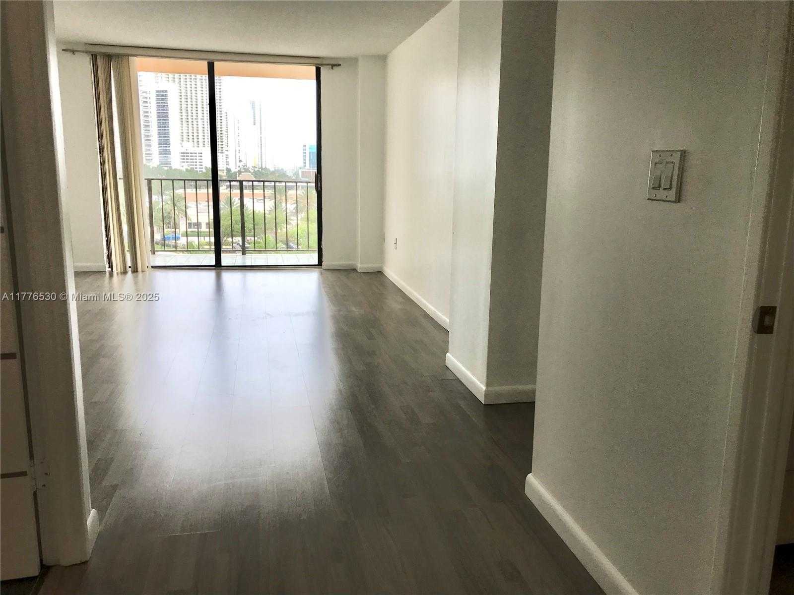 Small Image of 210 174TH ST #702, Sunny Isles Beach Number 25